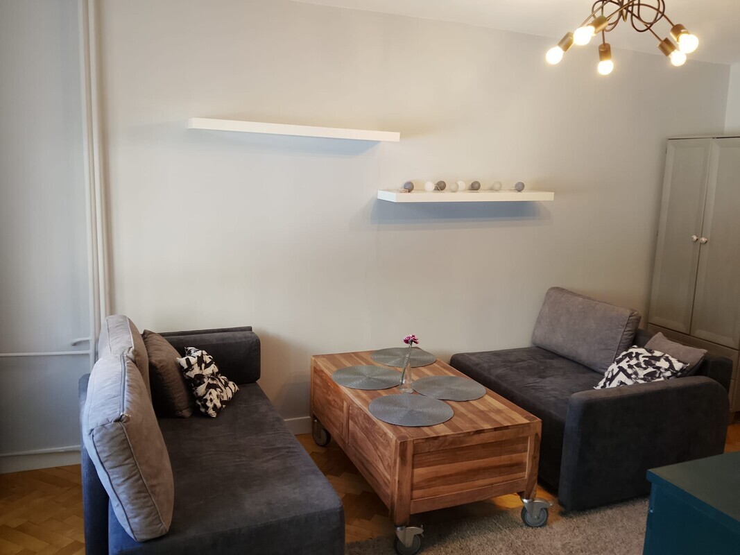 Elbląg Wynajmę umeblowane 2 pokojowe mieszkanie na parterze w Elblągu&nbsp; 