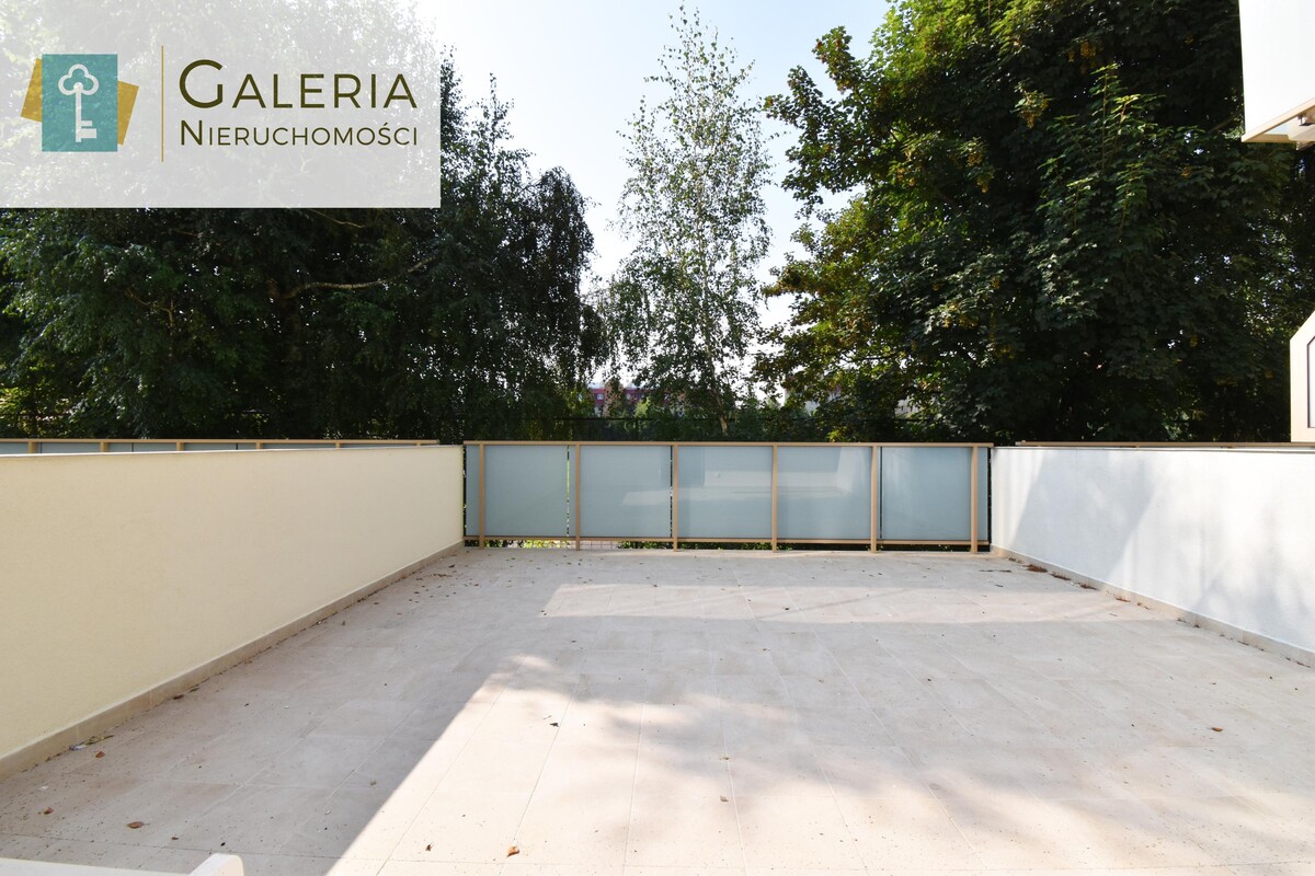 Elbląg GALERIA NIERUCHOMOŚCIZ pasji i miłości do nieruchomościNa sprzedaż: 3 pokojowe mieszkanie do własnej aranżacji