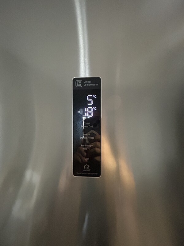 Elbląg Sprzedam lodówko-zamrażarkę firmy LG model GBB72NSDFN