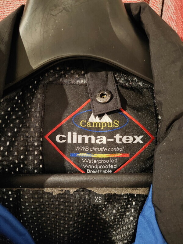 Elbląg Sprzedam kurtkę narciarską Campus rozmiar XS