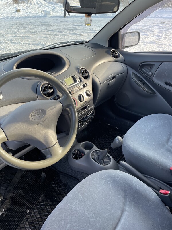 Elbląg Sprzedam toyotę yaris 1.0 benzyna