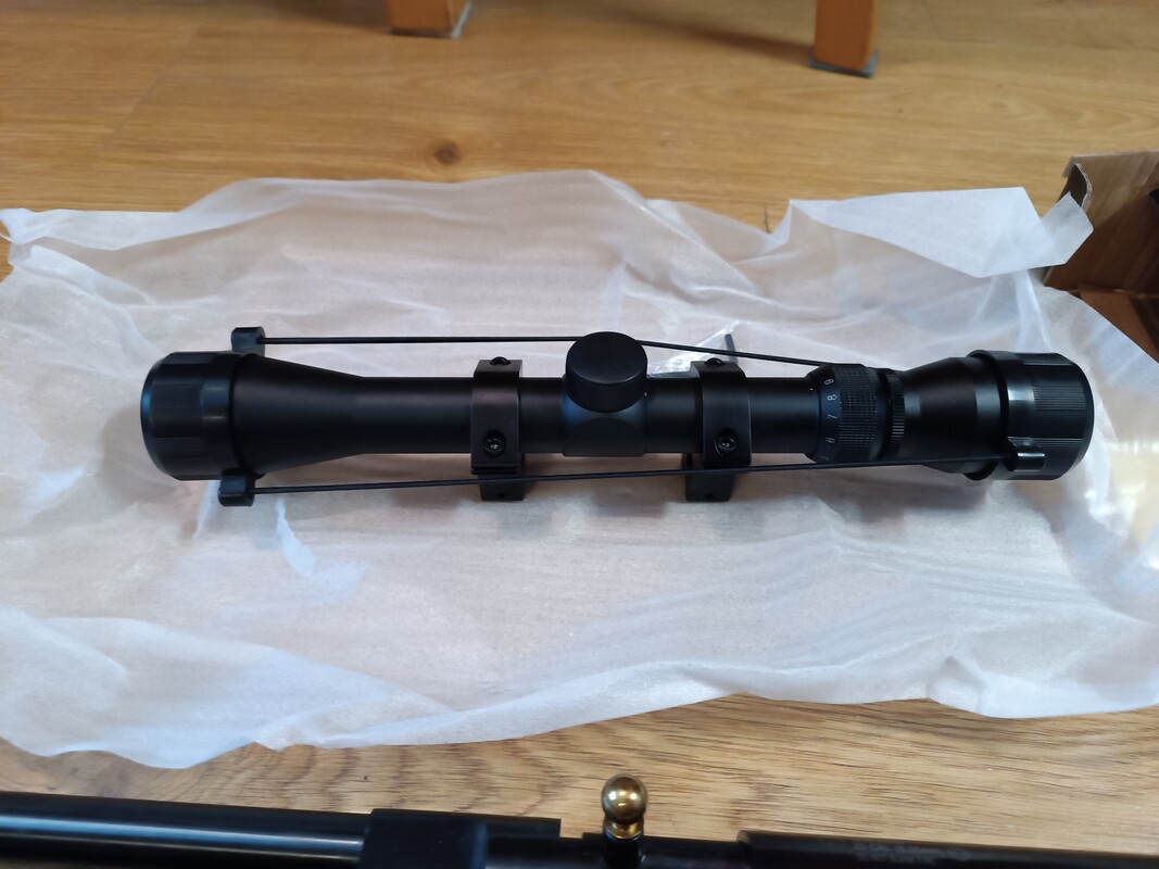 Elbląg Sprzedam karabinek wiatrówkę Hatsan 105 torpedo w kalibrze 6,35,wraz z zestawem nowych, nie używanych