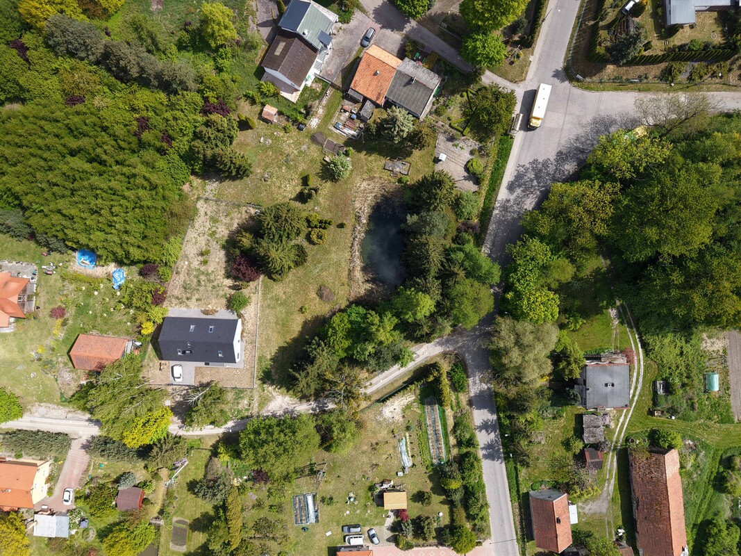 Elbląg WGN Nieruchomości oddział Elbląg prezentuję Państwu działkę budowlaną, zlokalizowaną na zacisznym i spokojnym