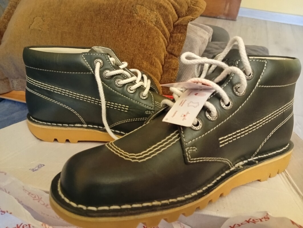 Elbląg Okazja!! sprzedam damskie botki skórzane Kickers nowe nie uzywane w oryginalnym kartonie buty unisex dla