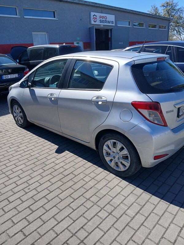 Elbląg Toyota Yaris 998,00 cm³ 69 KM 2013r. 🚗 Bezwypadkowy samochód!