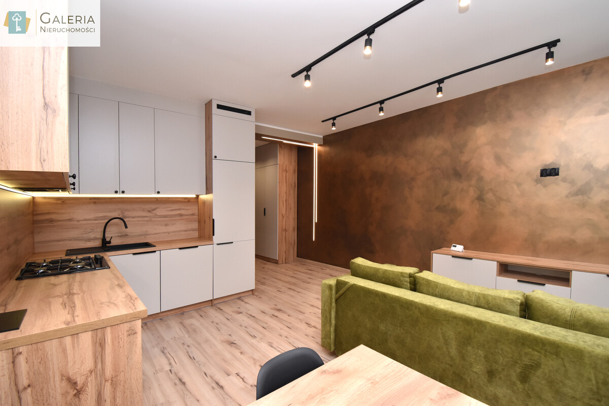 Elbląg GALERIA NIERUCHOMOŚCIZ pasji i miłości do nieruchomościNa sprzedaż: Klimatyczne mieszkanie - 2 pokoje przy