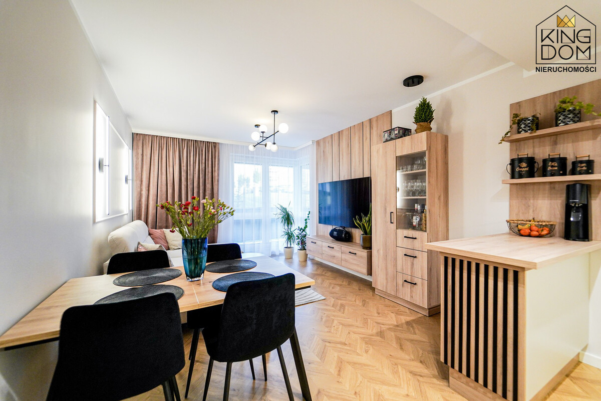 Elbląg 👑🏠  KINGDOM  🏠👑NIERUCHOMOŚCI BLISKO CIEBIE  NOWOCZEŚNIE