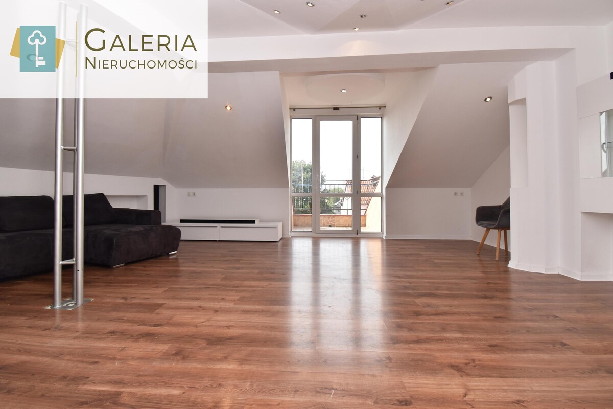 Elbląg GALERIA NIERUCHOMOŚCIZ pasji i miłości do nieruchomościNa sprzedaż: Rodzinne 4 pokojowe mieszkanie z duszą