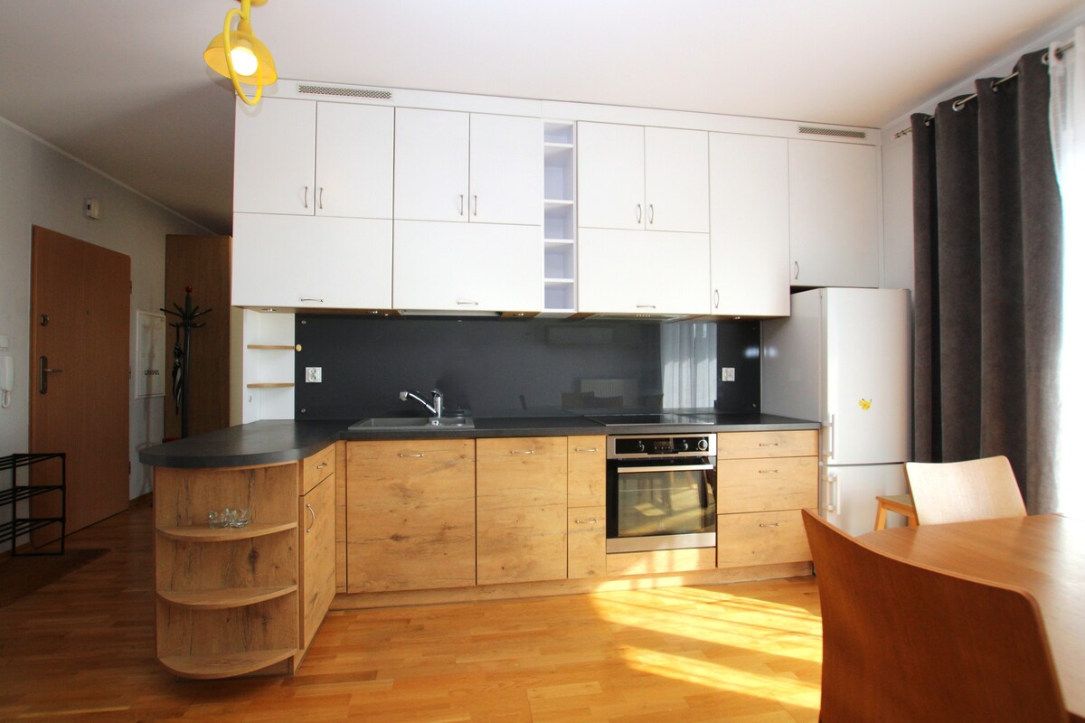 Elbląg NIERUCHOMOŚCI ANNA KRASZEWSKA 3-pokojowe mieszkanie do wynajęcia w apartamentowcu przy Al.
