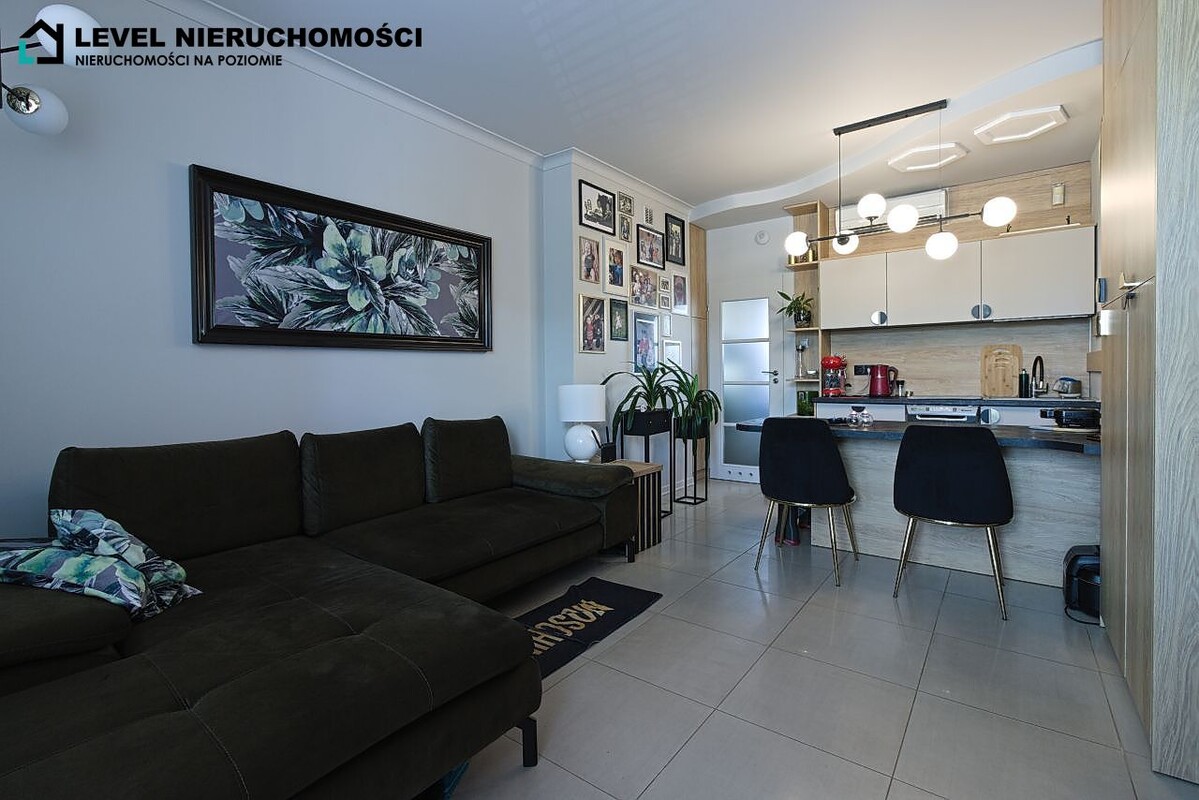 Elbląg LEVEL NIERUCHOMOŚCI Dom wielofunkcyjny w StegnieTrzy apartamenty94,63m2 NIERUCHOMOŚCI NA