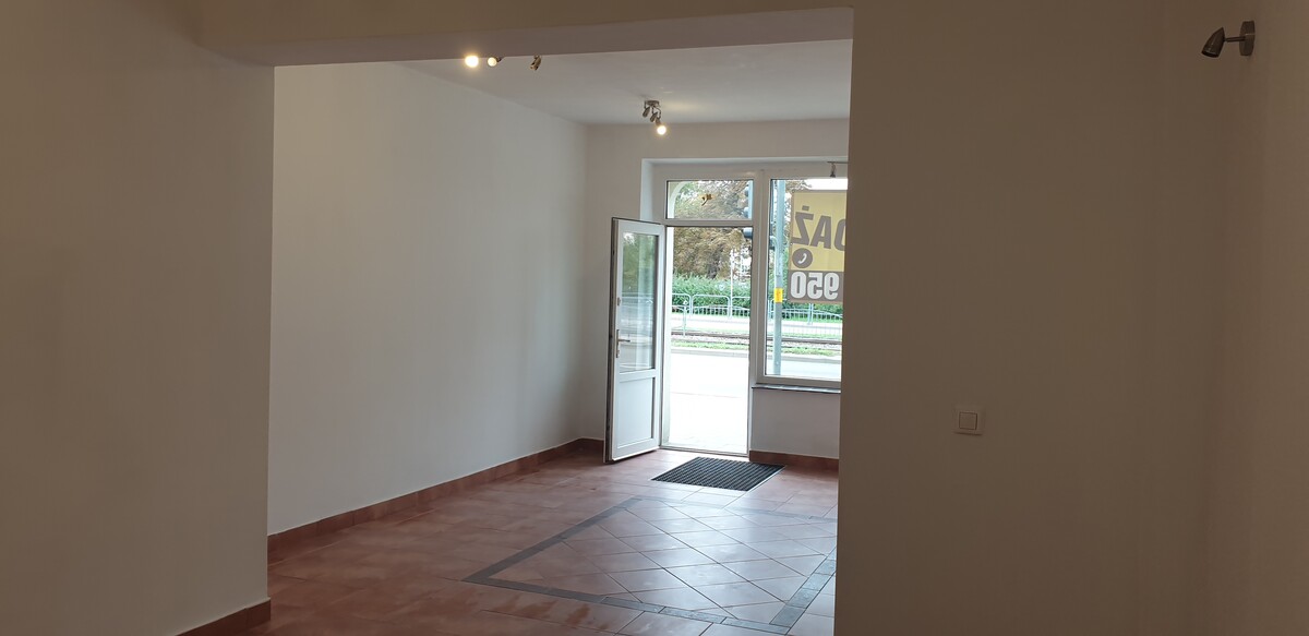 Elbląg Sprzedam lokal użytkowy o pow.37,7 m2 centrum Elbląga ul. Robotnicza 10