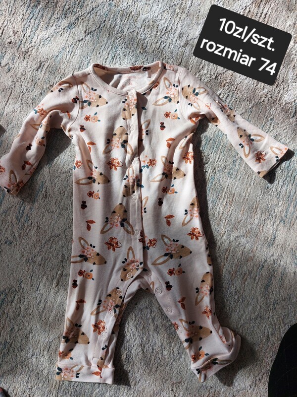 Elbląg Mam do sprzedania ubranka dla dziewczynki w rozmiarze 68 i 74.Stan bardzo dobry.
Cena i rozmiar jest określony