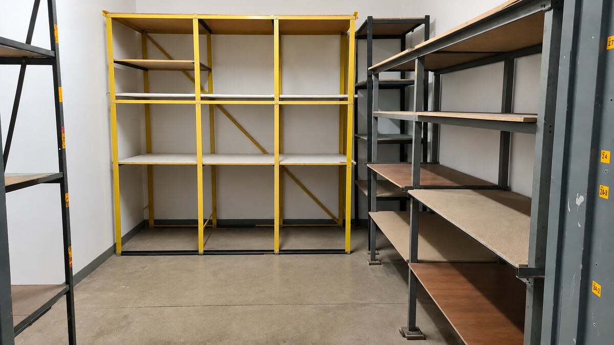 Elbląg 📍 Lokal handlowo-produkcyjny 72 m² | Centrum Elbląga | wejście z ulicyOferuję do wynajęcia