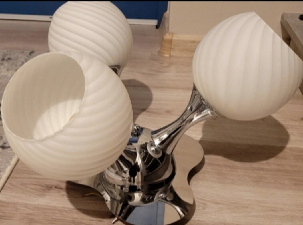 Elbląg ♦️szafka IKEA (można ją powiesić)- kawa rozpuszczalną
♦️ żyrandol na 3 żarówki- 50