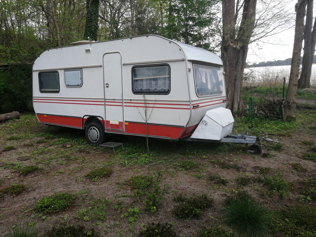 Elbląg Sprzedam dużą przyczepę campingową po kapitalnym remoncie nie zarejstrowana. Napewno idealnie zastapi altankę