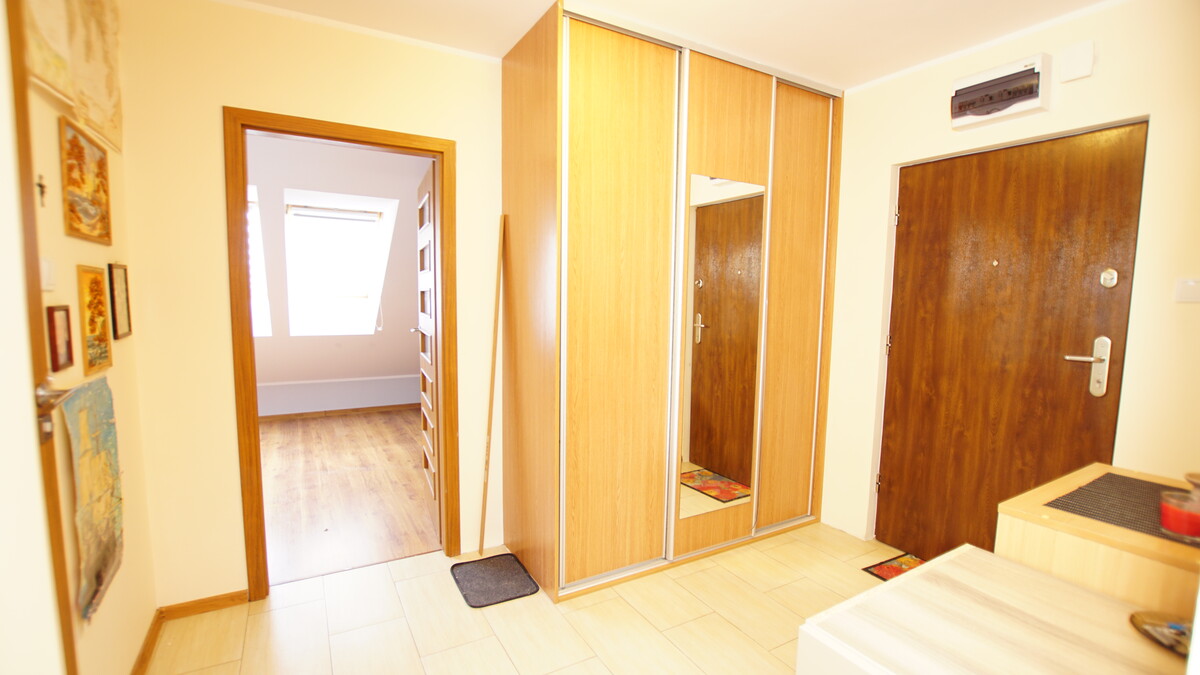 Elbląg * * * ABC NIERUCHOMOŚCI * * *NOWA CENA! MIESZKANIE W DOSKONAŁEJ LOKALIZACJI MIASTA!2 pokoje o pow.