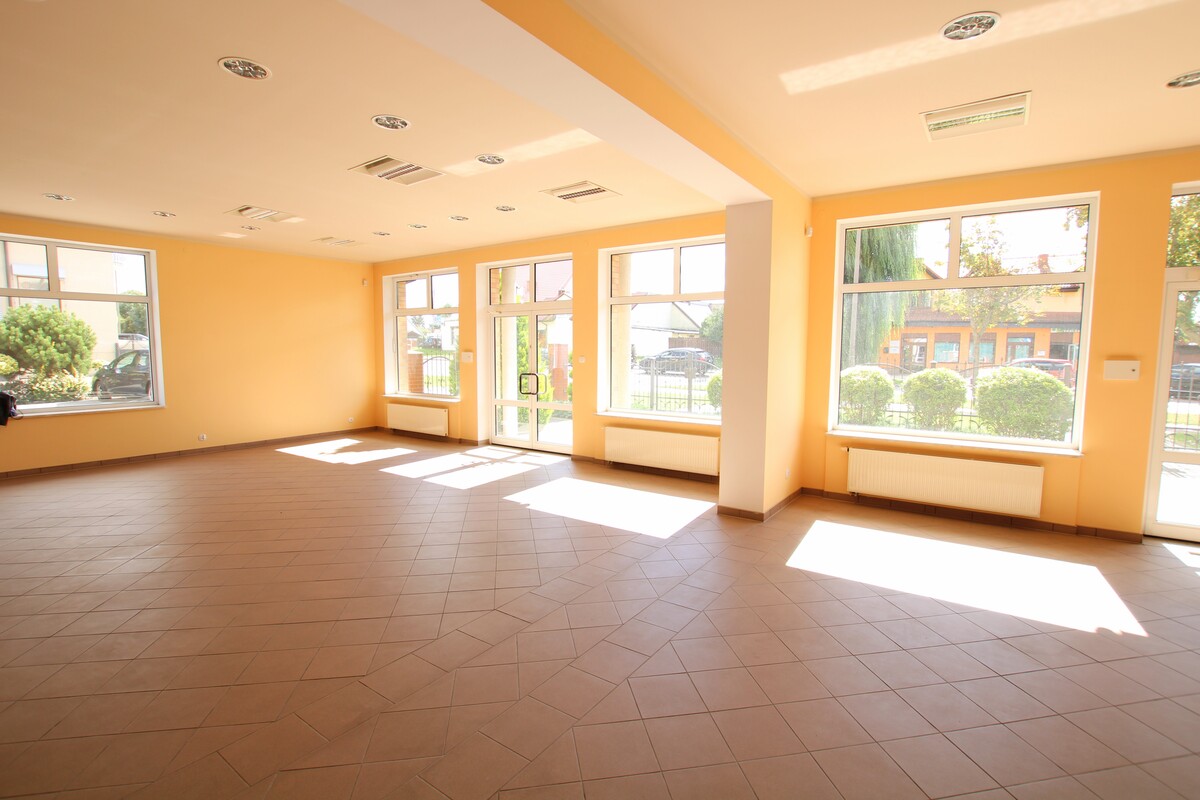 Elbląg NIERUCHOMOŚCI ANNA KRASZEWSKA Nieruchomość komercyjna mieszkalno-usługowa Dogodna lokalizacja