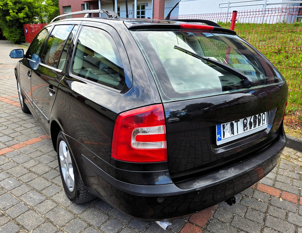 Elbląg 🚗 Skoda Octavia II 1.6 Benzyna 102KM 2005 — Zadbane Rodzinne Autko z GAZEM do 2035 r. ! Komfort,