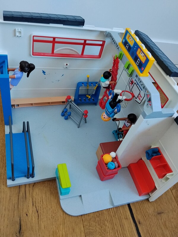 Elbląg Sprzedam zestaw klocków Playmobil sala gimnastyczna (nr 9454). Stan bdb.