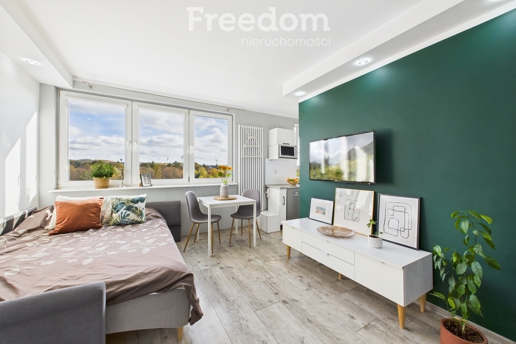 Elbląg FREEDOM NIERUCHOMOŚCISprzedam mieszkanie - Elbląg, Władysława IV. Mieszkanie o powierzchni 24m2 znajduje