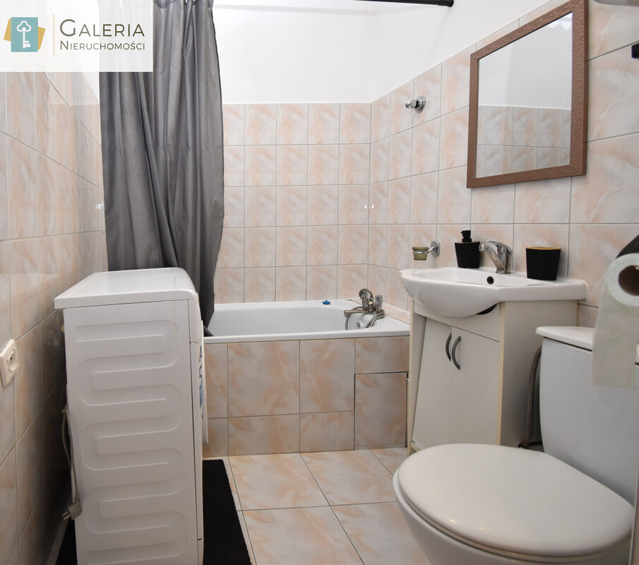 Elbląg GALERIA NIERUCHOMOŚCIZ pasji i miłości do nieruchomościNa sprzedaż: Kawalerka- trzecie piętro Nad JaremUlica