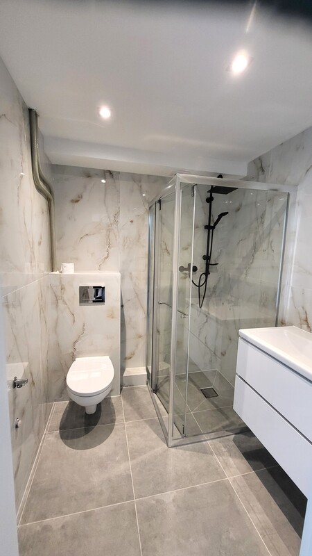 Elbląg KWADRAT NIERUCHOMOŚCI1 pokój, 33 m2V piętrowindabalkonpo generalnym remonciemedia z miasta