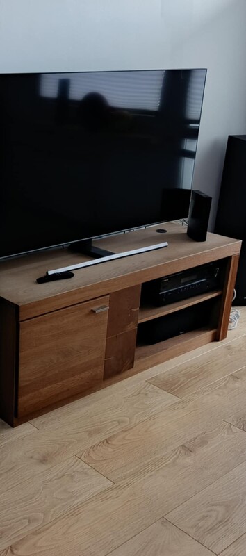 Elbląg Sprzedam meble z litego drewna. Komoda i szafka RTV firmy szynaka meble