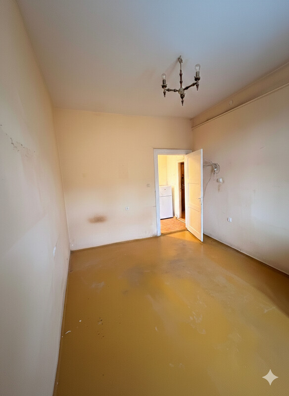 Elbląg Na sprzedaż mieszkanie 46,4 m² + piwnica 21 m² – centrum Elbląg - do generalnego remontu.