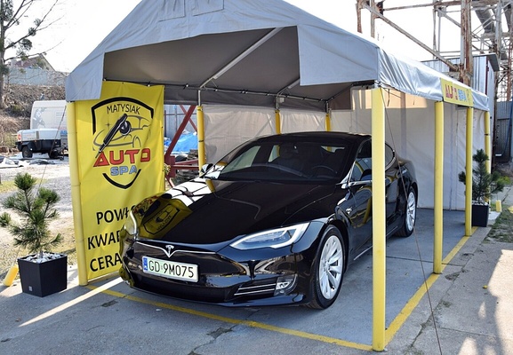 Elbląg          AUTO  SPA  ZAPRASZAZABEZPIECZ SWÓJ LAKIER  NA ZIME 