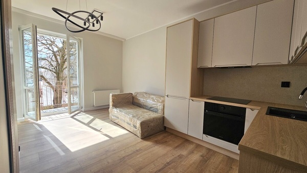 Elbląg KWADRAT NIERUCHOMOŚCI&nbsp; 3 pokojowepo generalnym remonciebalkon1 piętrokilka minut do Starówki