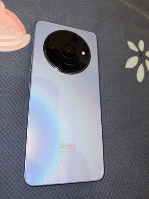 Elbląg Sprzedam telefon Redmi A3 w stanie bardzo dobrym. Od nowości noszony w etui i szkle ochronnym. Szkło jest do