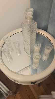 Elbląg Kryształowa karafka i 6 kieliszków.