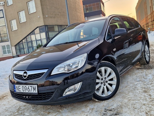 Elbląg Opel Astra J1.4TurboBenz 140 -Klima--Skóry-Alu-NaviSuper StanSerwisowany-Zarejestrowany w Polsce2012