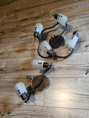 Elbląg Sprzedam  ładny komplet kinkiet i lampa sufitowa w bardzo dobrym stanie dodatkowo gratis żarówki bardzo dobra