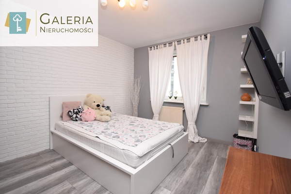 Elbląg GALERIA NIERUCHOMOŚCIZ pasji i miłości do nieruchomościNa sprzedaż:&nbsp; 2-pokojowe mieszkanie, balkon,