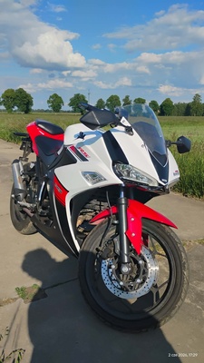 Elbląg SPRZEDAM MOTOROWER ROMET ARROW FLY 50
Rocznik 2022r
 na kat. AM 
-regularnie serwisowany (jest książeczka
