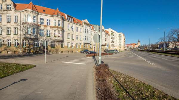 Elbląg * * * ABC NIERUCHOMOŚCI * * * NOWOŚĆ! KLIMATYCZNE MIESZKANIE DO WŁASNEJ ARANŻACJI3 pokoje o pow. 99,80 m2, 1