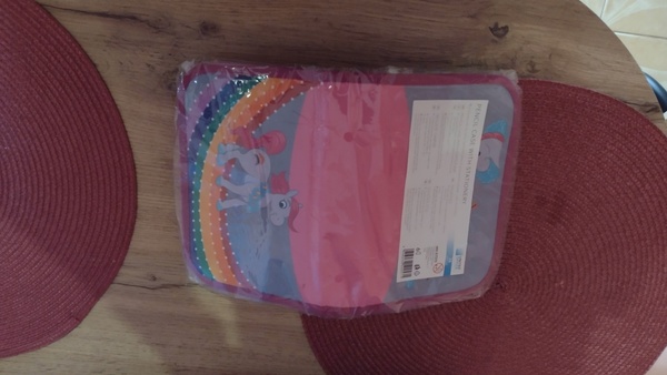 Elbląg Sprzedam za symboliczną kwote
Dwa plecaki i nowy piórnik z wyposażeniem