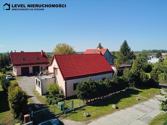 Elbląg LEVEL NIERUCHOMOŚCI Dom, warsztat na dużej działce w mieście Zabudowa 257m2,działka 1340m2