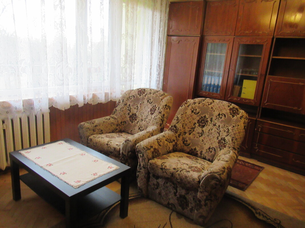 Elbląg Wynajmę duże mieszkanie 1 pokojowe o metrażu 35m2.Cena łącznie z opłatami / czynsz, gaz, woda, centralne