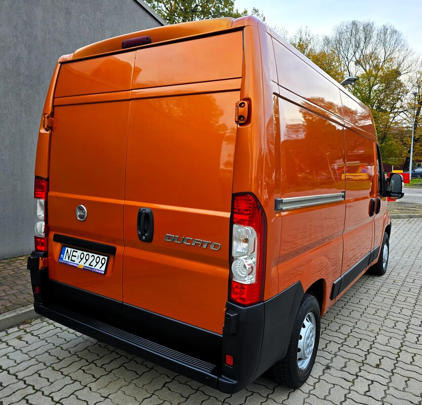 Elbląg Fiat Ducato Średni 2.3Diesel  120KM 2010Rok 3-Osobowy Zadbany Bez Rdzy  -Klimatyzacja  Poduszki