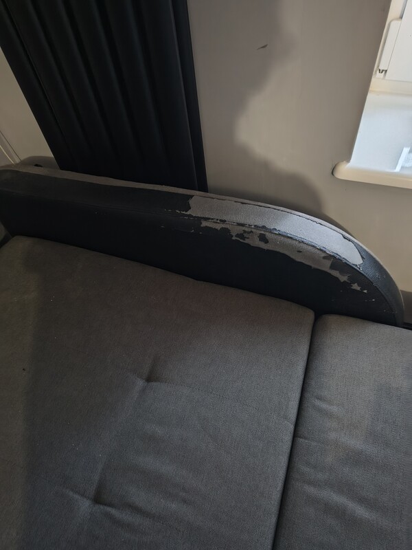 Elbląg Mam do sprzedania 2 łóżka jednoosobowe szerokość 1,26cm(powierzchnia spania 1,10cm)
Długość 2 metry. kolor