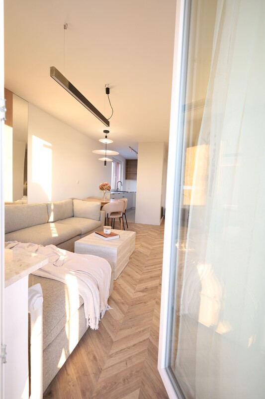 Elbląg Sprzedam mieszkanie z pięknym widokiem na miastoal. Grunwaldzka - samo centrumBalkonFunkcjonalny rozkład