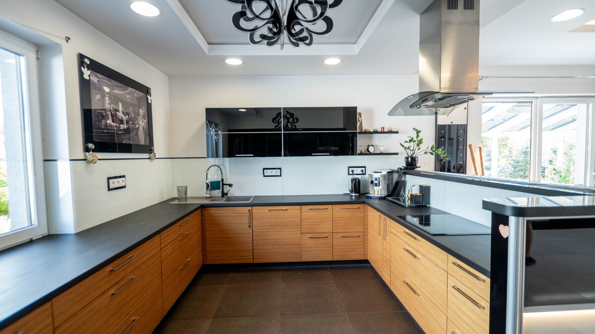 Elbląg * * * ABC NIERUCHOMOŚCI * * *NOWOCZESNY DOM WOLNO STOJĄCY ELBLĄG powierzchnia domu 209,71 m2,