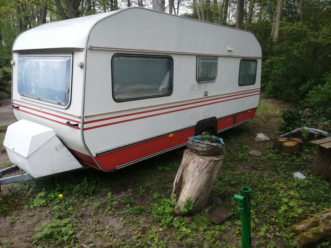 Elbląg Sprzedam dużą przyczepę campingową po kapitalnym remoncie nie zarejstrowana. Napewno idealnie zastapi altankę