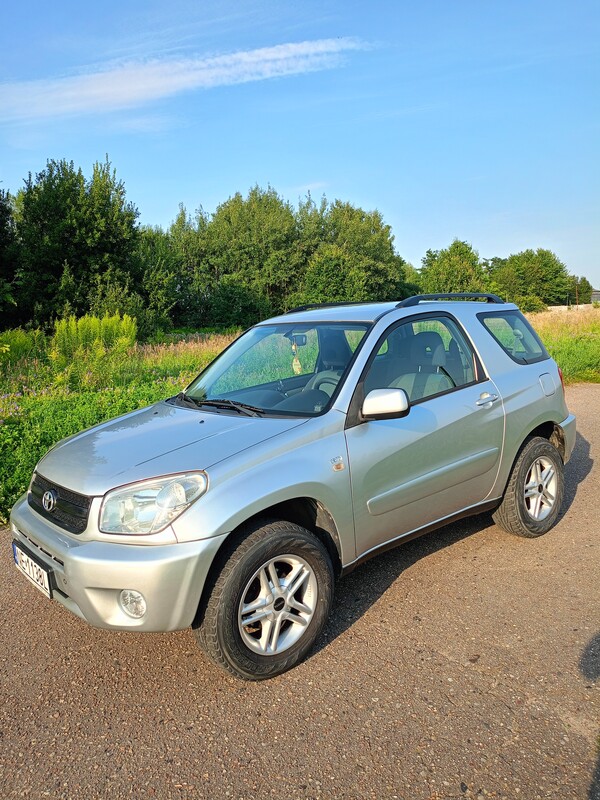 Elbląg Sprzedam Toyotę RAV4 2004r 1.8 Benz. 125Km przebieg 166700 z klimatyzacją.