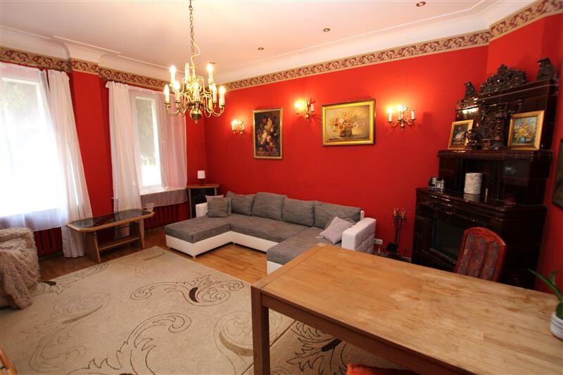 Elbląg NIERUCHOMOŚCI ANNA KRASZEWSKA Mieszkanie na wynajem w centrum miasta ul. Winna