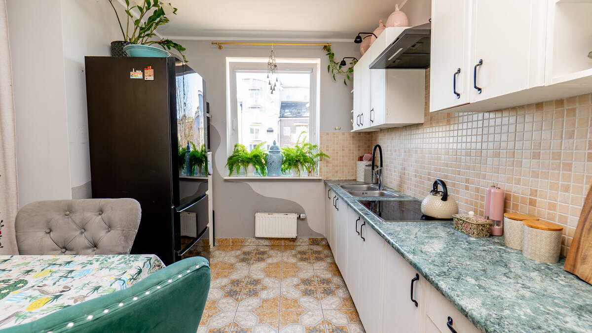 Elbląg TO MY SPRZEDAJEMYNIERUCHOMOŚCI W TYM MIEŚCIEBIURO NIERUCHOMOŚCIAMERICAN HOMEFOR SALE - 2 POKOJE - 3 MAJA