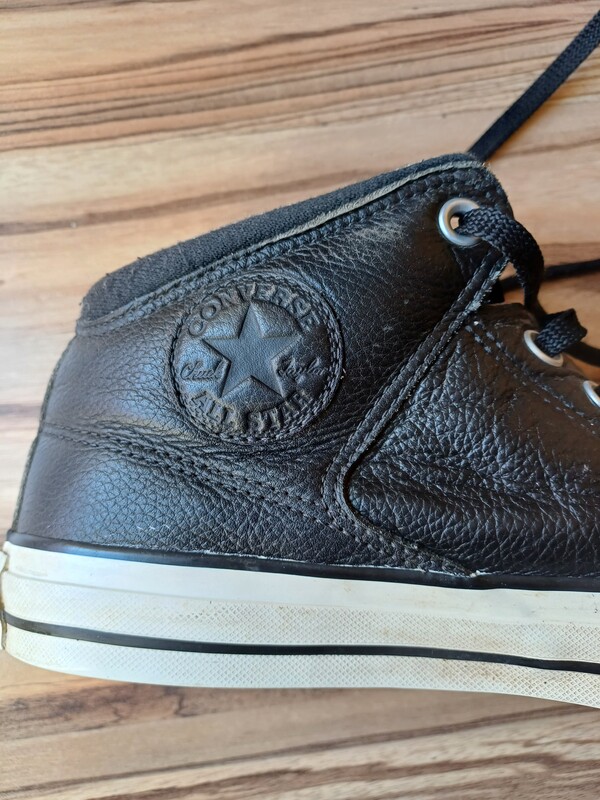 Elbląg Converse rozmiar 41 skórzane trampki wysokie, długość wkładki 26 cm, stan doskonały unisex