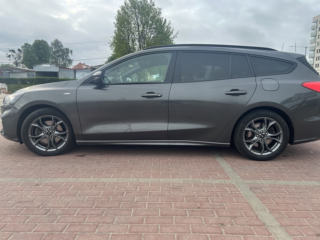 Elbląg Sprzedam samochód FORD FOCUS 1,0 125KM. 2019 r